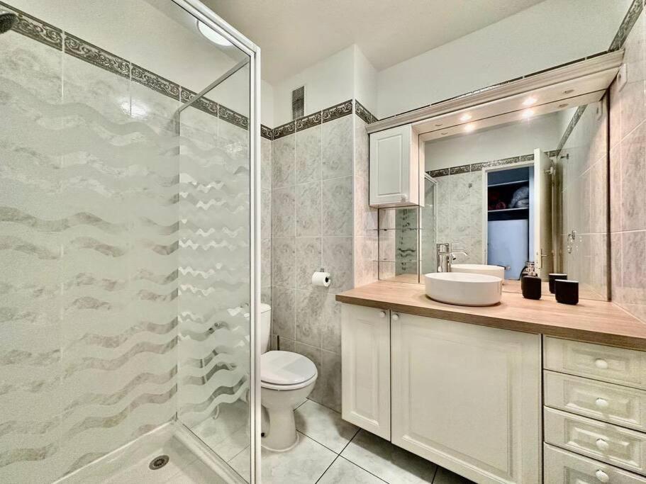 Beau Studio Centre Juan Les Pins A 300M Des Plages Antibes Ngoại thất bức ảnh