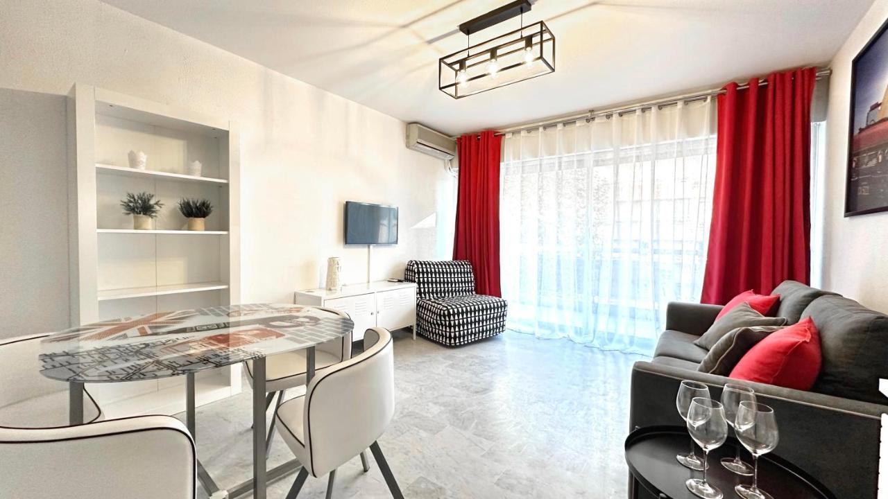 Beau Studio Centre Juan Les Pins A 300M Des Plages Antibes Ngoại thất bức ảnh