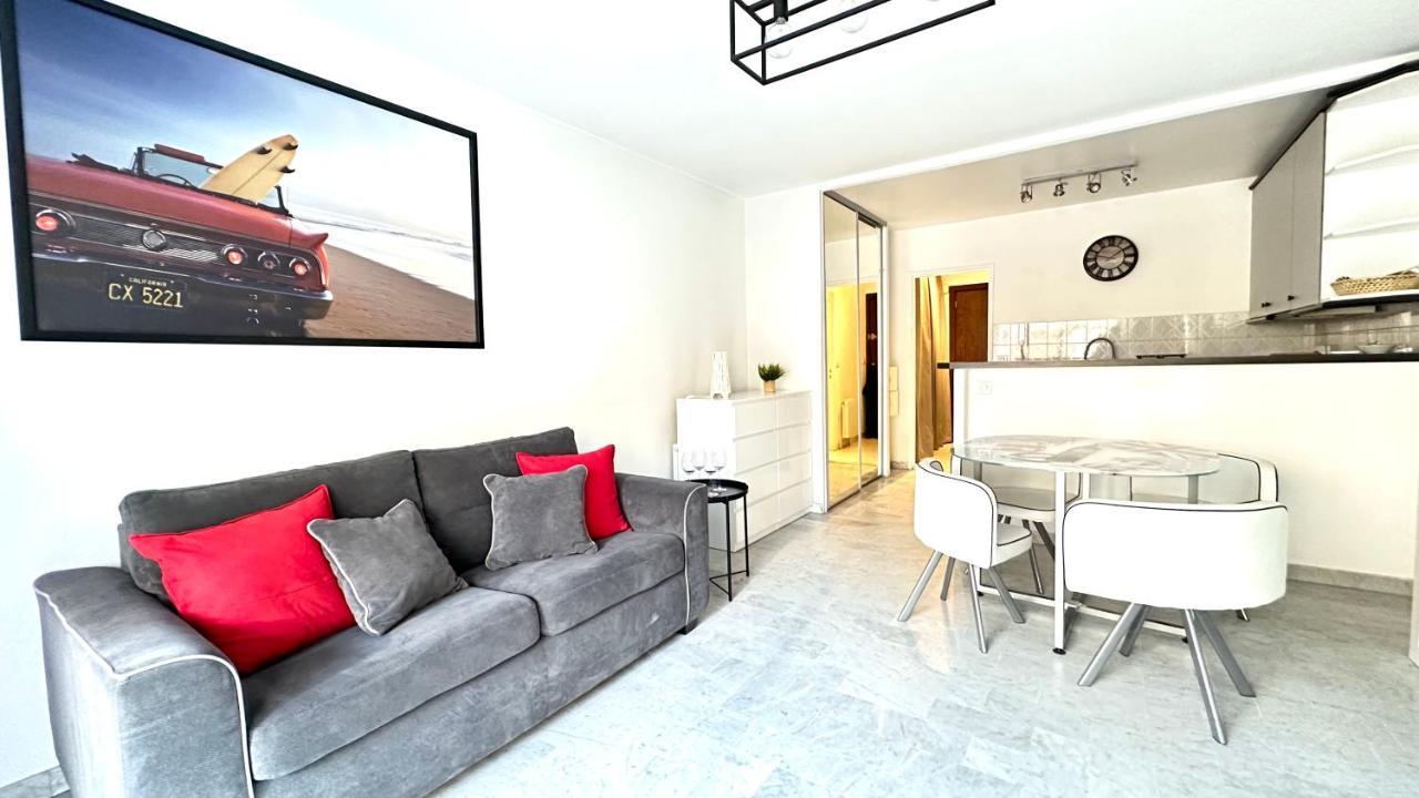 Beau Studio Centre Juan Les Pins A 300M Des Plages Antibes Ngoại thất bức ảnh
